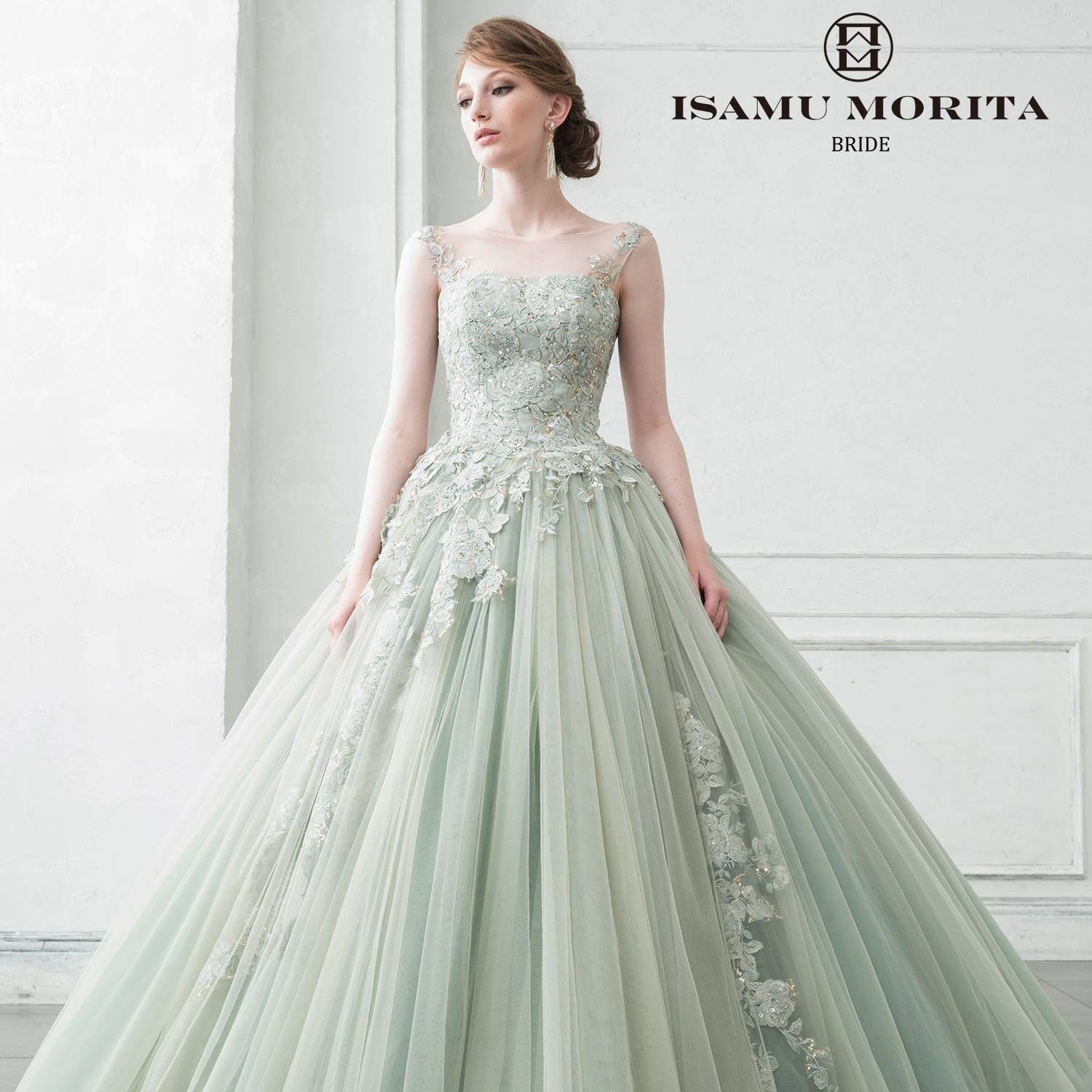 イサムモリタのカラードレスのご紹介 - ウエディングドレスのセラマジィ