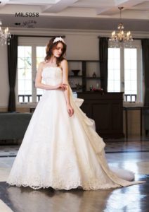 ウェディングドレス - Wedding Dress | ウエディングドレスのセラマジィ